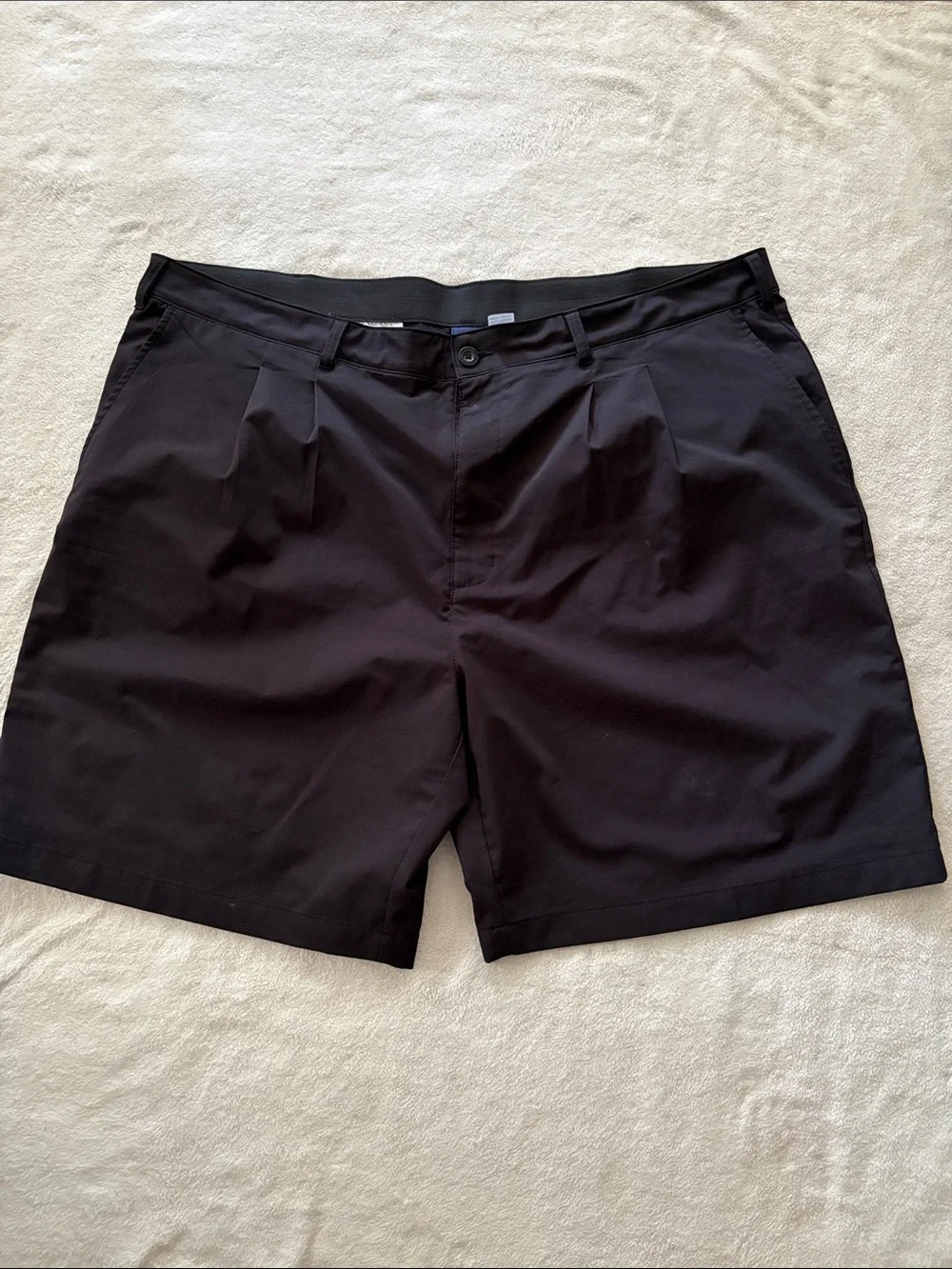 Reebok Black Flat-Front Men's Shorts
